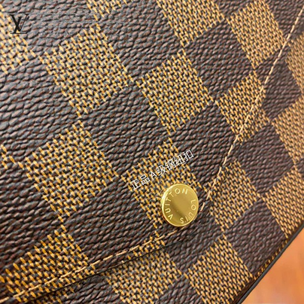 gucciaaa-38679-gallery-75522-9b29f9ce349c637a N63032 LV正品級三件套手包斜背包