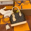 gucciaaa-38719-gallery-76038-bf137fa89b6a8788 M53152 LV正品級ALMA bb 貝殼包